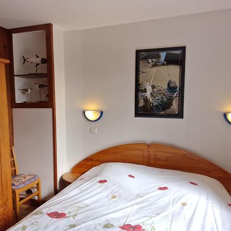 Le Dy En Fleurs Villa Saint-Maurice-en-Cotentin Exterior foto