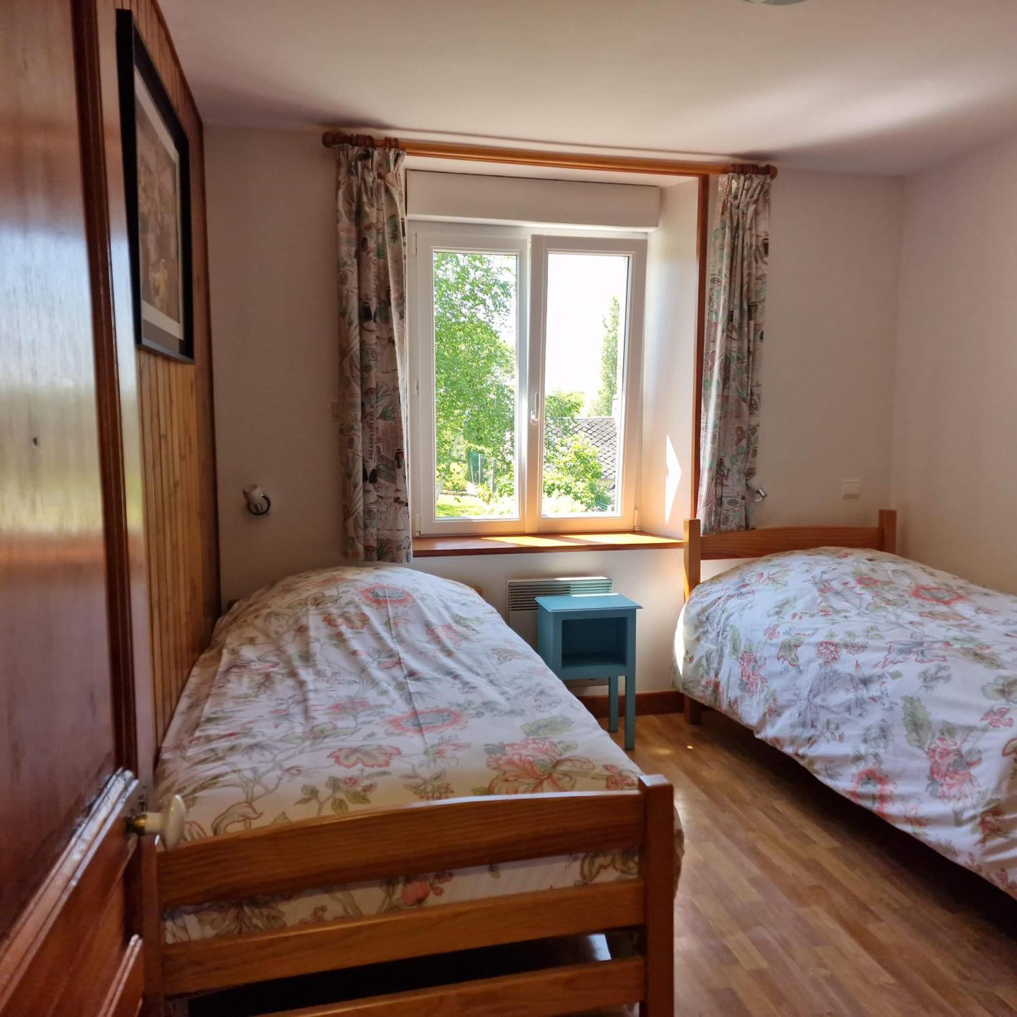 Le Dy En Fleurs Villa Saint-Maurice-en-Cotentin Exterior foto